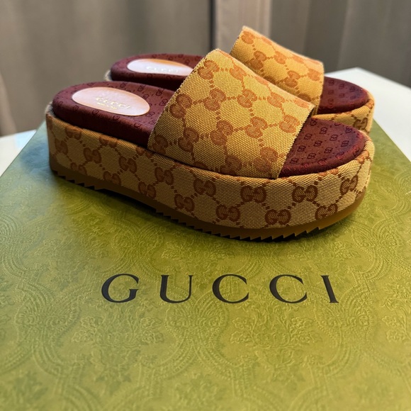 SOLD - Picture 2 of 9